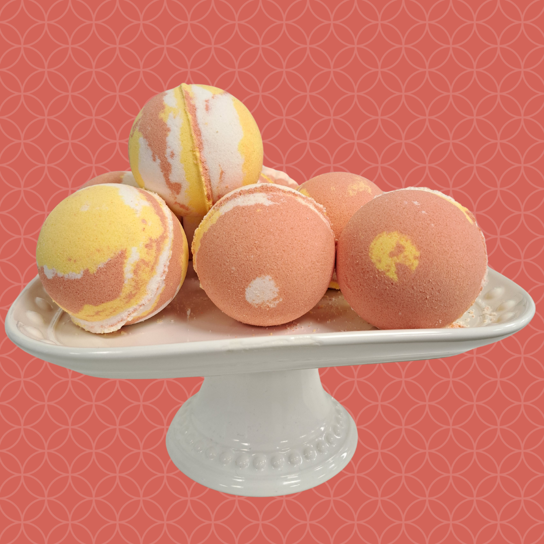 HULA + PLUMERIA BUBBLY BATH BOMB